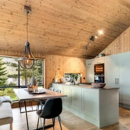 Modern By Sandvatn At The Foot Of Blefjell